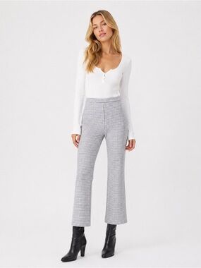 Aritzia Wilfred Kick Flare Pant Gingham Hugh Waist Women's 6 wide leg bottom